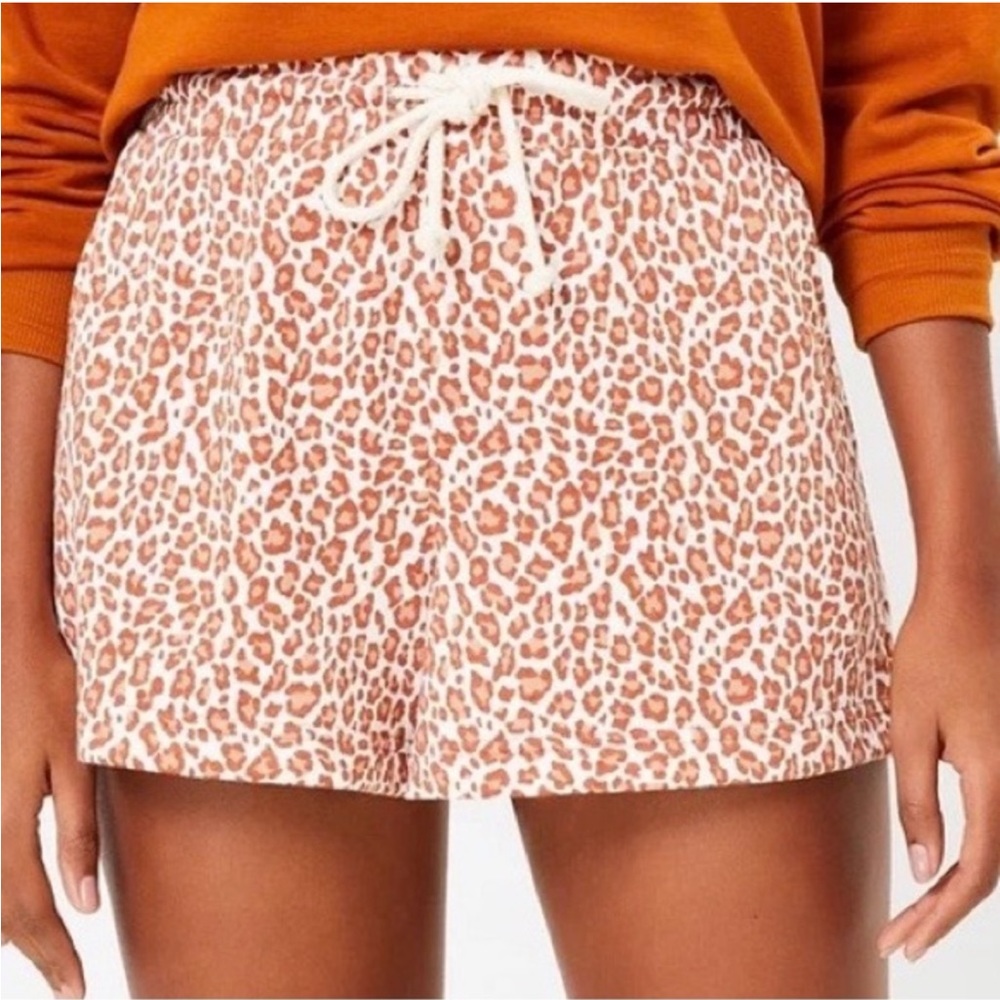 Lou and Grey Matching Set! Sweatshirt + Shorts